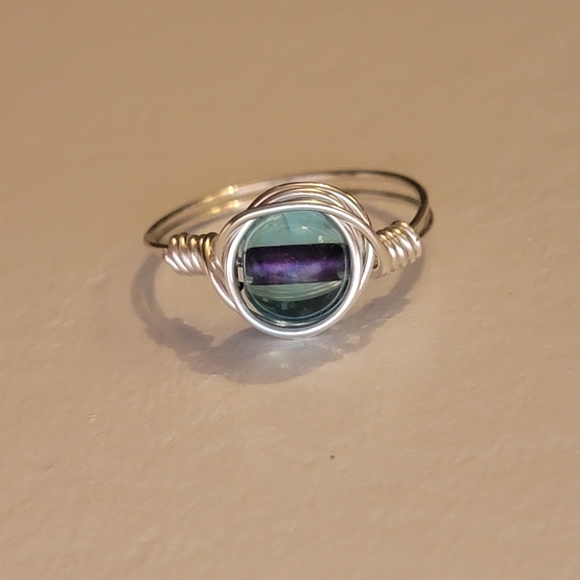 Silver Wire Wrapped Glass Bead Ring Size 8 - Picture 4 of 7